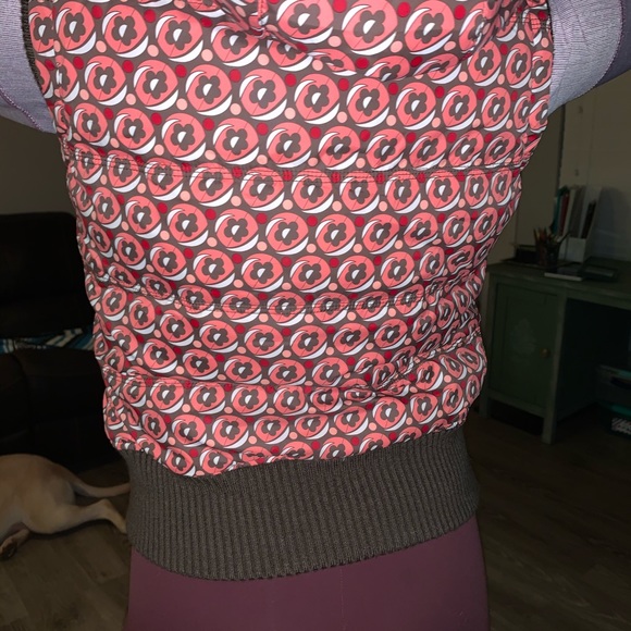 FREE with Purchase! Aeropostale vest Size Large - Picture 5 of 6